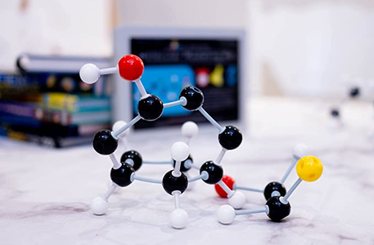 Molecular Model Kit 7.png